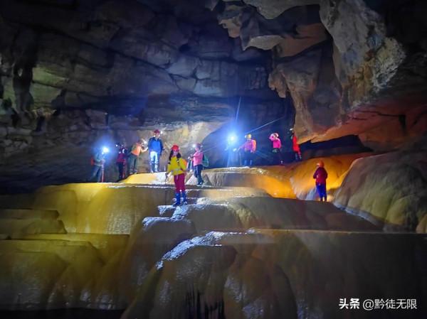 探密貴州劉家大洞，鈣化梯田令人叫絕，必將成為近期戶外網紅洞穴