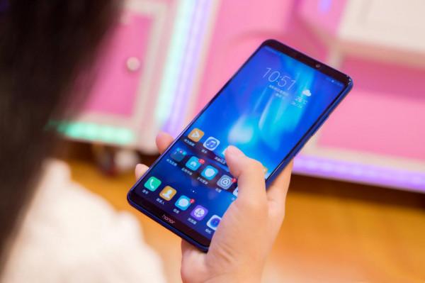 榮耀Note20 Pro攜6000mAh大電池上線，八指操控+144Hz，電競一把手