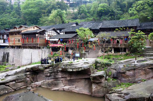 藏在湖北孝感的百年老街，沒有商業化痕跡，小鎮幽靜值得一玩