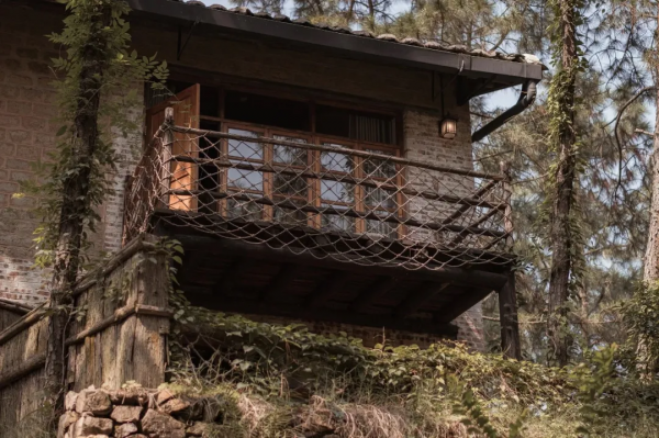 廣州自駕1h，清遠筆架山浪漫野奢民宿，無邊森林泳池丨外寓