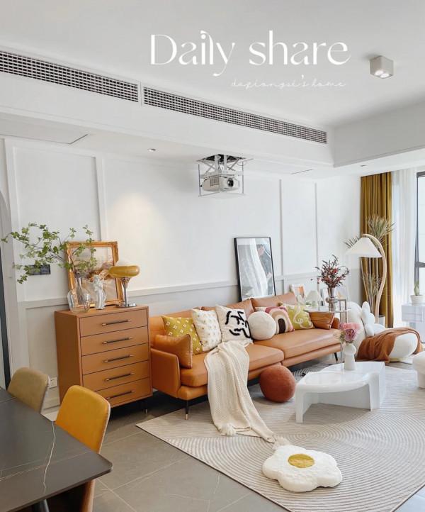 走進她家，才知什麼叫比樣板間還美，舒適又治癒，是理想中的家