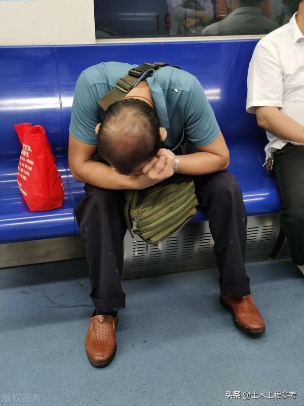 大家為什麼這麼吐槽今年的一建《建築實務》呢?明明也沒那麼難啊 大家為什麼這麼吐槽今年的一建《建築實務》呢?明明也沒那麼難啊