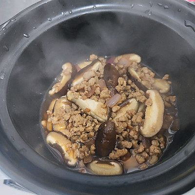 #我心中的冬日限定#下飯神器，心急吃不了的砂鍋肉沫包漿豆腐