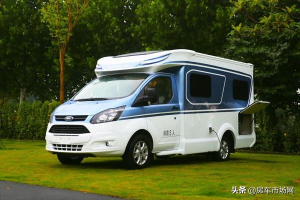 福特汽油底盤T型小房車!自動擋5-6座,停車方便適合夫妻帶娃出遊 福特汽油底盤T型小房車!自動擋5-6座,停車方便適合夫妻帶娃出遊