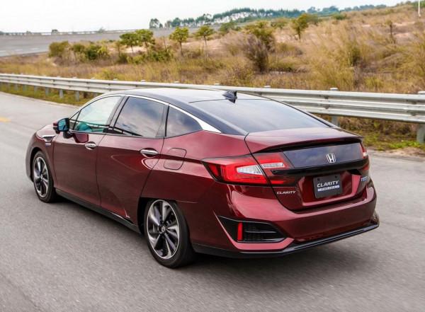 本田首款氫能源汽車,車長5米軸距2米7,充氫3分鐘續航750km 本田首款氫能源汽車,車長5米軸距2米7,充氫3分鐘續航750km