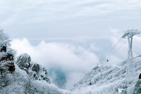 想和你分享，九華山花臺的初雪
