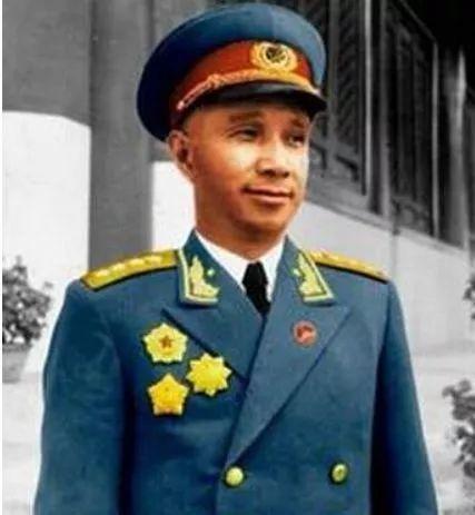 新四軍最初四個支隊的正副首長建國後都獲得怎樣的發展? 新四軍最初四個支隊的正副首長建國後都獲得怎樣的發展?