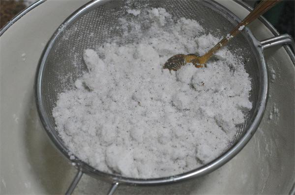 寒冬，這款早餐別錯過，孩子尤其要多吃，入鍋一蒸，蓬鬆有嚼勁