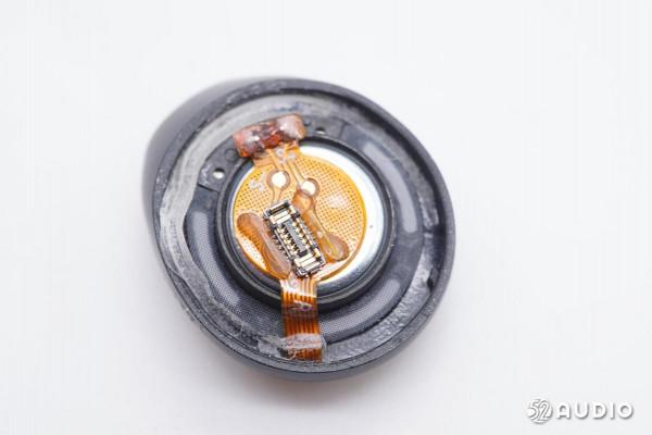 黑鯊鳳鳴真無線藍芽耳機拆解，自研超低延時，支援遊戲超低延時