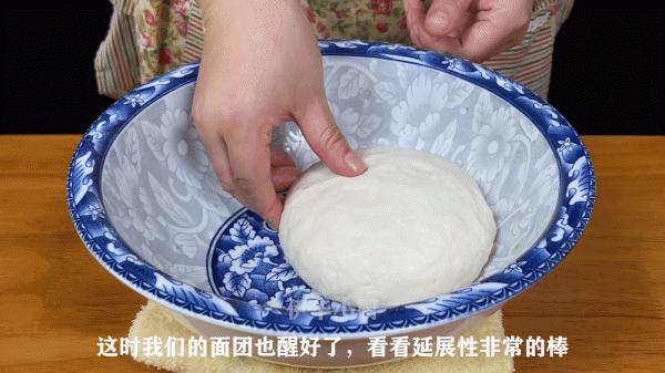 土豆餅的最新做法,好吃到流口水,飯店大廚看了都點贊 土豆餅的最新做法,好吃到流口水,飯店大廚看了都點贊