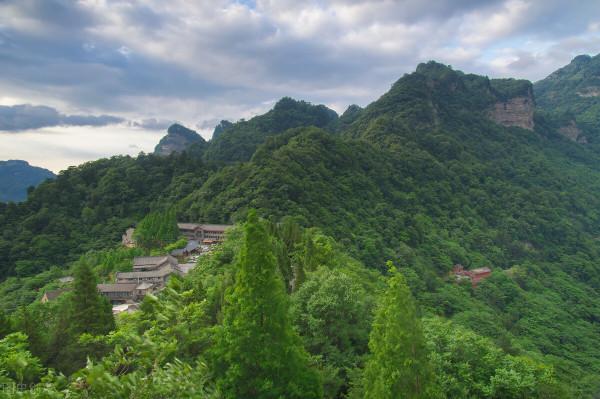 中國十大名山各有特色，你去過幾個？哪個在你心中是最美的