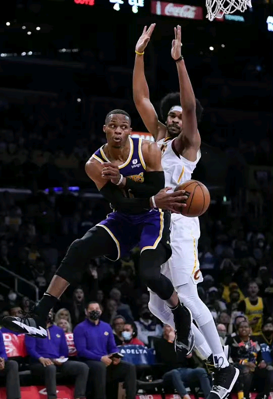 NBA官網戰力榜新鮮出爐：籃網第七，湖人無緣前十，灰熊升至榜首