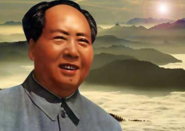 49年列車上毛澤東突然犯病，衛士解釋：主席到香山後就得了頭暈病