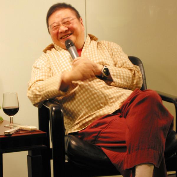 渾身刀疤一生風流,寧死要喝酒,古龍一生沒離開過江湖、女人、酒 渾身刀疤一生風流,寧死要喝酒,古龍一生沒離開過江湖、女人、酒