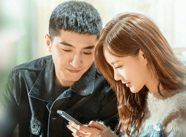 她終於演回現偶了，這次會爆嗎？