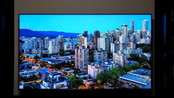 大概是萬元內畫質最能打的75寸電視！雷鳥75R645C體驗評測