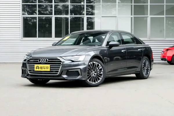 售價50.8萬，油耗低至2.1L，奧迪A6L PHEV表現如何？