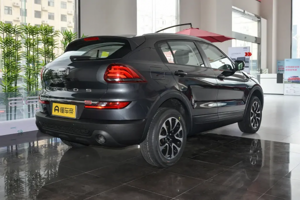 配備1&period;6T發動機，百公里油耗6&period;9L，2021款觀致5實力怎麼樣？