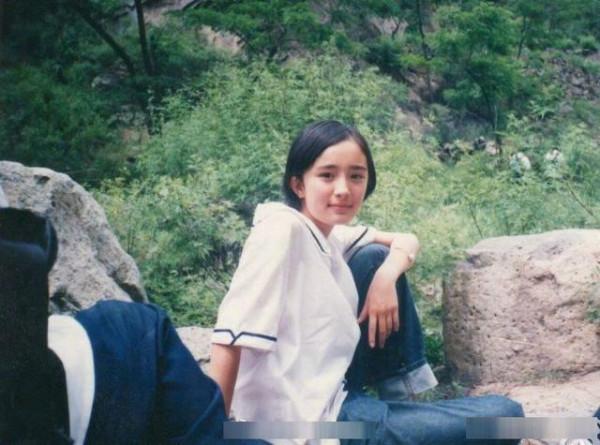 劉詩詩鋒芒暗藏,楊冪肆無忌憚,爭強鬥勝後誰是贏家? 劉詩詩鋒芒暗藏,楊冪肆無忌憚,爭強鬥勝後誰是贏家?