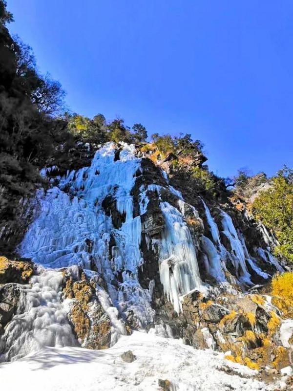 「關溝」鮮為人知的冰瀑秘境