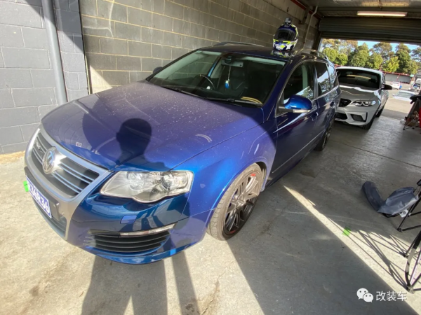 5萬塊就能拿下女士精品一手大眾R36?還真不是夢 5萬塊就能拿下女士精品一手大眾R36?還真不是夢