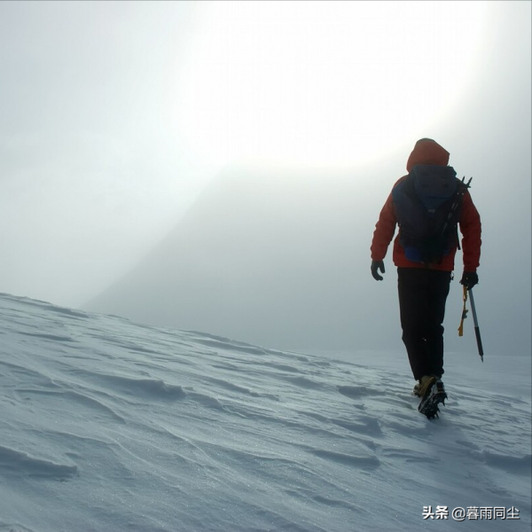 求生必備:冬季徒步旅行的7大危險,寒冷的荒野致命因素很多 求生必備:冬季徒步旅行的7大危險,寒冷的荒野致命因素很多