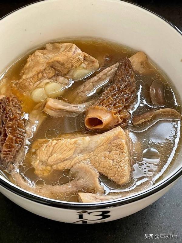 秋冬養生湯丨止咳 潤喉