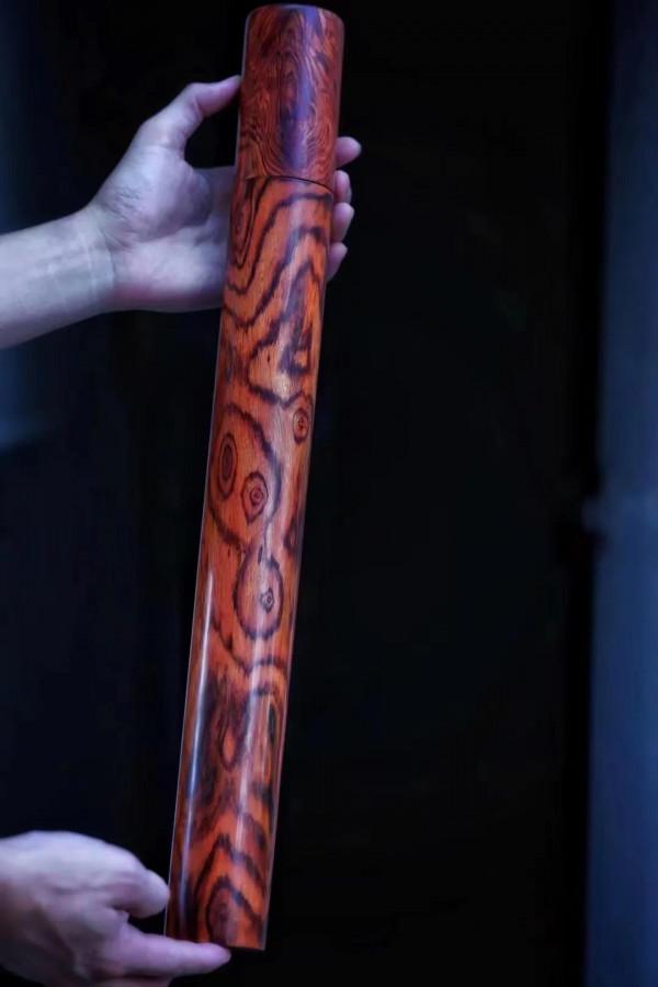 傳家寶來了！海南黃花梨滿紋畫筒