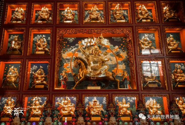 由死向生，阿尼瑪卿轉山