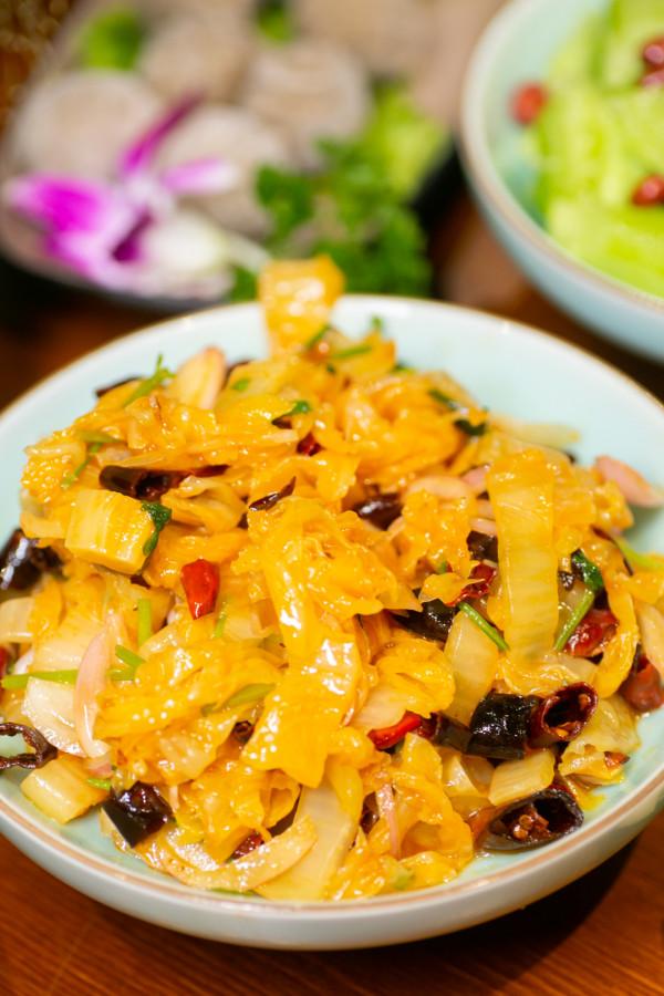 秋天抵禦寒冷的“秘密武器”！（煙囪銅鍋涮肉）