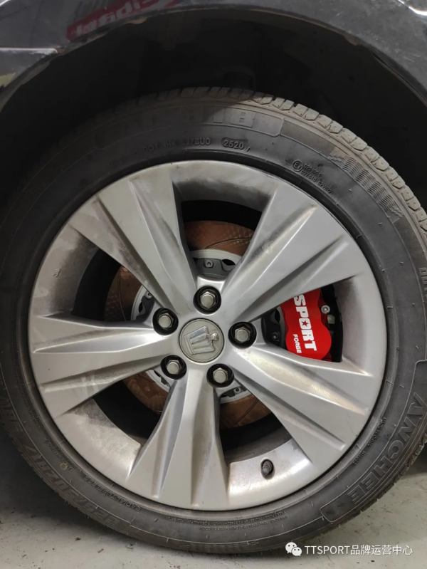 改裝案例 | ​皇冠制動升級TT8611套裝 改裝案例 | ​皇冠制動升級TT8611套裝