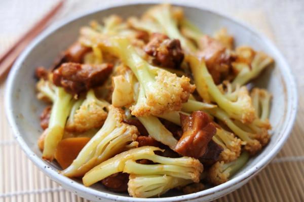 天氣越來越冷，多吃這道菜，清脆爽口好吃下飯，一年四季都適合做