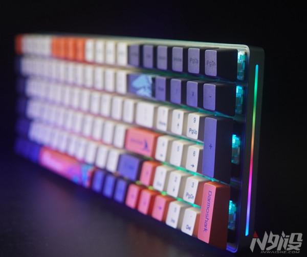 Darmoshark K1 Pro全鋁外殼熱插拔無線機械鍵盤