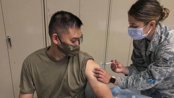 美軍部隊新冠死亡病例數持續飆升，1天內3名軍人死亡