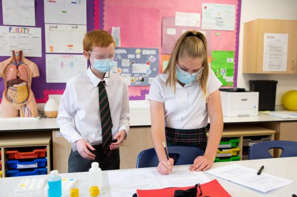 英國留學名人堂 | 從蘇格蘭誕生的2021諾貝爾化學獎得主 英國留學名人堂 | 從蘇格蘭誕生的2021諾貝爾化學獎得主