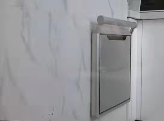 一家六口,四世同堂,住在47㎡的房子,房子雖小,他們卻很滿意 一家六口,四世同堂,住在47㎡的房子,房子雖小,他們卻很滿意