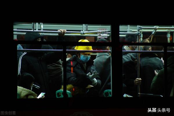 “人生多的是無可奈何之人,悔恨無知之事。” “人生多的是無可奈何之人,悔恨無知之事。”