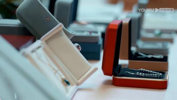 在豪門劇的PK裡，當年的《珠光寶氣》都贏在哪兒了？