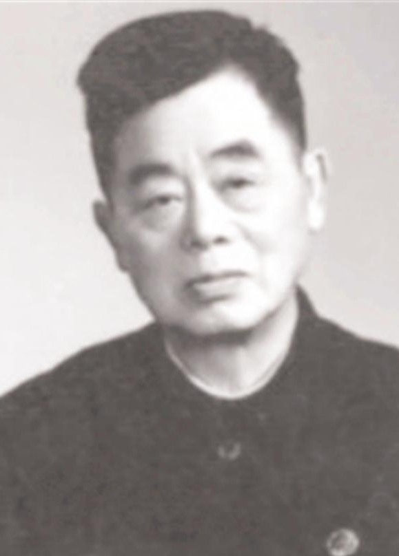 1913年,袁吉六“嘲笑”毛澤東作文,建國後主席卻贊他“教天下” 1913年,袁吉六“嘲笑”毛澤東作文,建國後主席卻贊他“教天下”