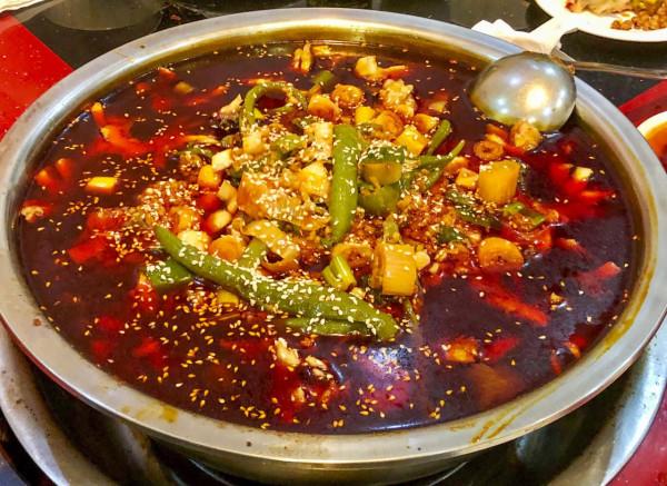 四川南充這個看著破爛的小鎮,曾經卻被大家叫作“川東小香港” 四川南充這個看著破爛的小鎮,曾經卻被大家叫作“川東小香港”