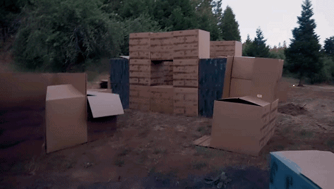 4天打造真人版《我的世界》小鎮,能親手打怪升級敲方塊的那種 4天打造真人版《我的世界》小鎮,能親手打怪升級敲方塊的那種