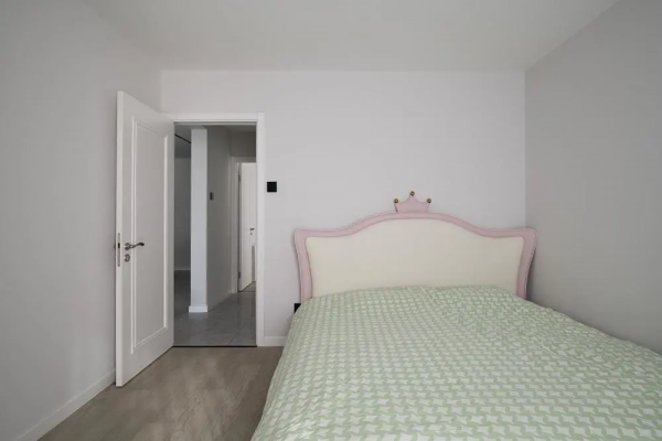 113㎡有娃之家空無一物，超大落地窗讓&OpenCurlyDoubleQuote;採光自由&rdquo;，絕了