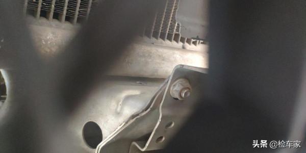 越野神器骨折賤賣,客戶:九手奧拓都比它好 越野神器骨折賤賣,客戶:九手奧拓都比它好