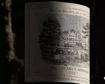 能喝的起這些酒的人,都是家裡有礦吧 能喝的起這些酒的人,都是家裡有礦吧