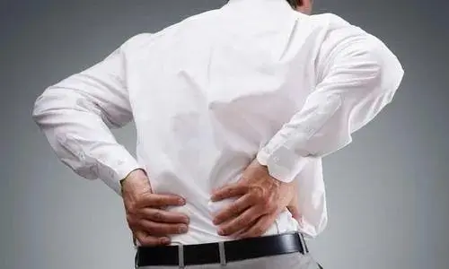 45歲男子沒水腫卻腎衰竭？這3種食物是幫兇，腎病患者儘量少碰