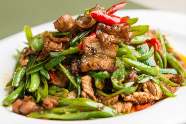 解凍豬肉，不要直接用水泡，教你一招，10分鐘快速解凍，新鮮如初