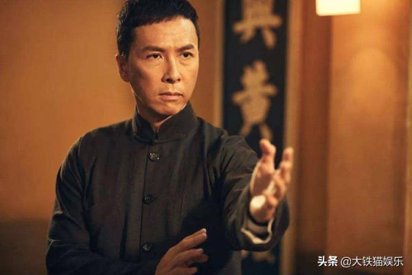 比老婆矮的6位男星，最長已相愛19年，在才華面前，身高不值一提