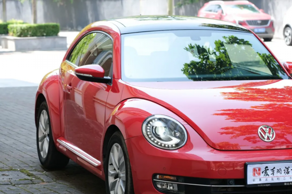 大眾 甲殼蟲:動力入門配置到頂,實惠又有品 大眾 甲殼蟲:動力入門配置到頂,實惠又有品