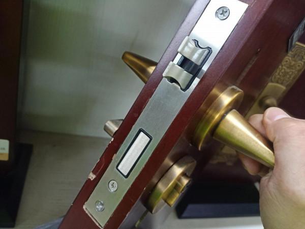 室內門鎖靜音與非靜音選擇，大部分客戶都被流行趨勢忽悠了？