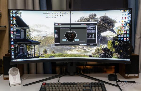 你看我的物理外掛又大又圓，微星月神MPG 343CQR顯示器測評